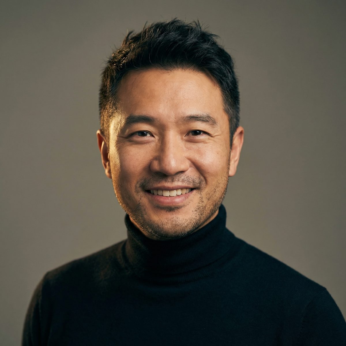 萝莉岛影视导演陈昊然